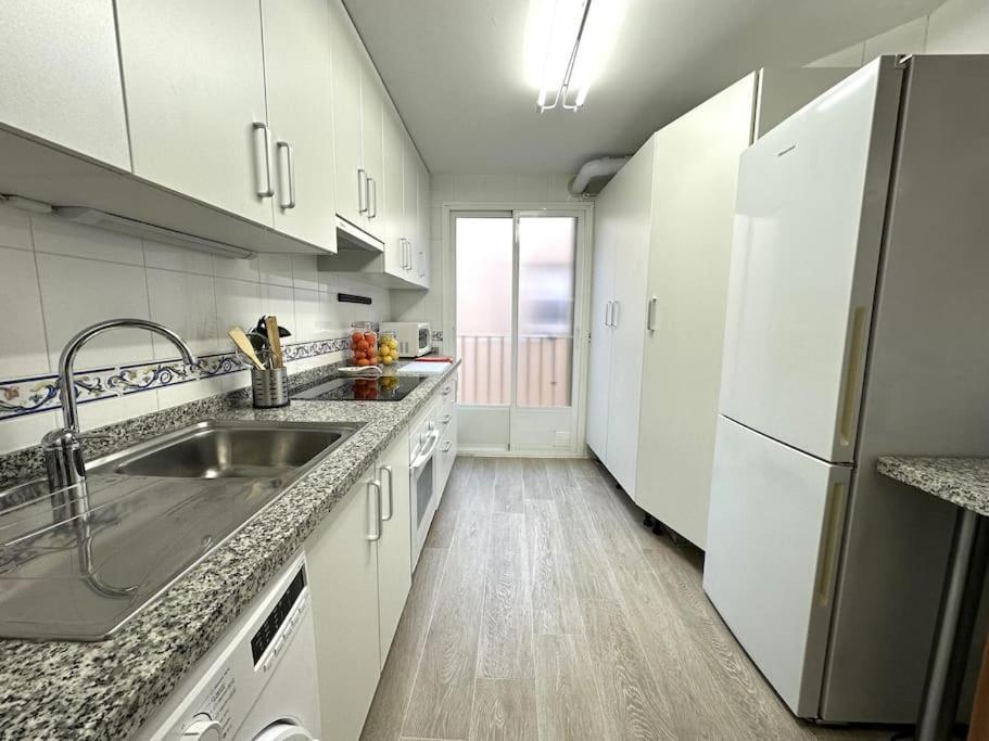 Piso En Linares Zona Centro Con Parking Gratis Apartment Exterior photo